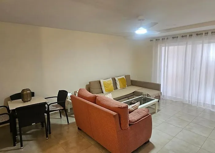 Perfect Getaway In Gigantes, Shared Pool-wifi